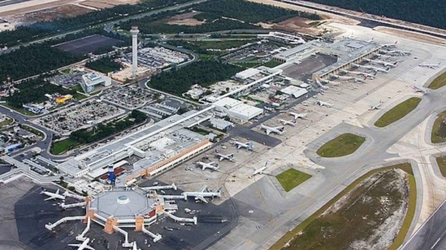 ¿Cuántas terminales tiene el Aeropuerto de Cancún?