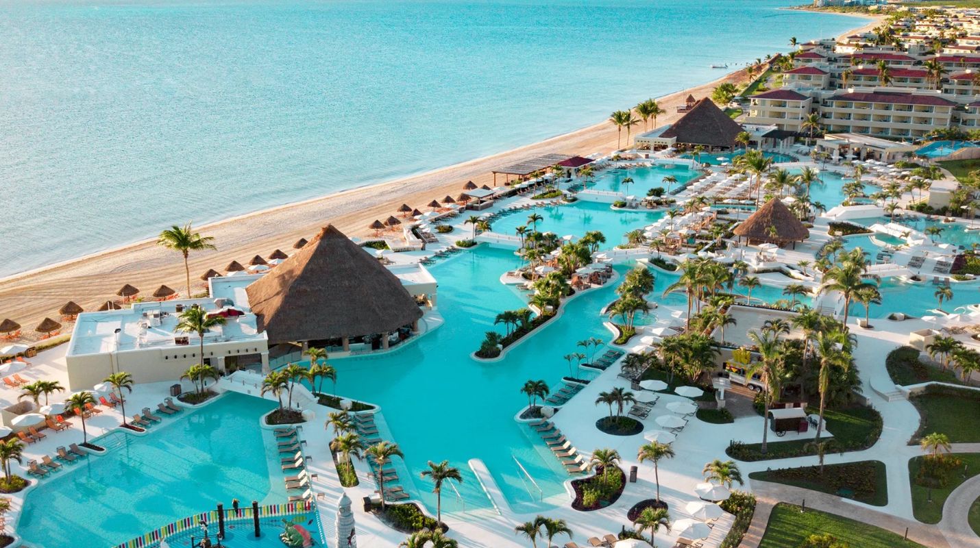 ¿Qué incluye un paquete todo incluido en Cancún?