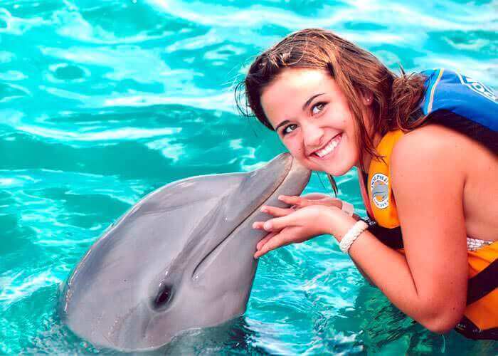 Nado con delfines Garrafón Isla mujeres