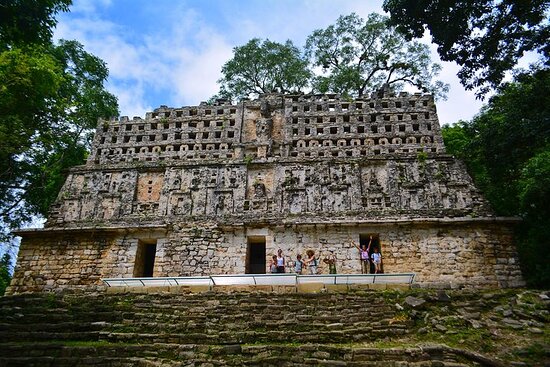 Yaxchilan Mayan Ruins