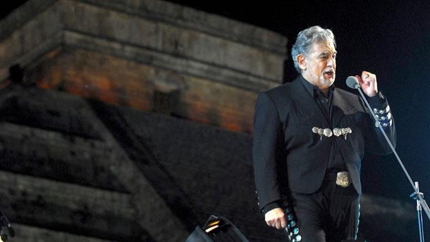 Placido Domingo in Concert in Chichen Itza