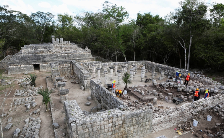 Excavasions at Chichen Viejo