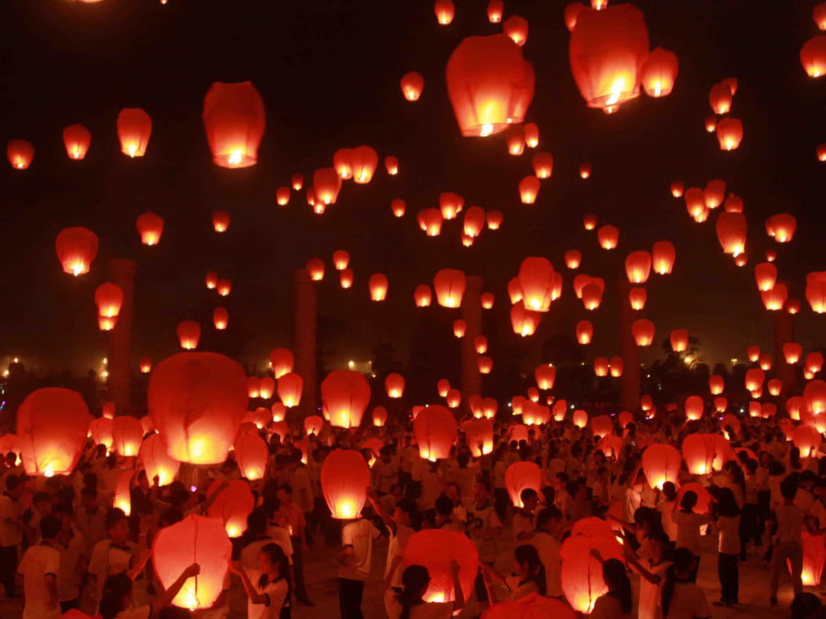Mid-Autumn Festival during September Equinox